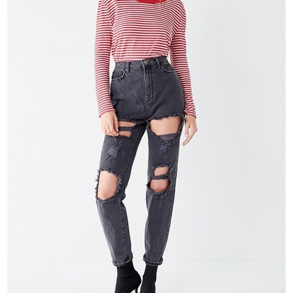 Urban Outfitters Denim - Urban Outfitters BDG Mom Jeans